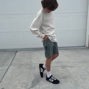 Y2K quicksilver cargo shorts, casual comfortable green